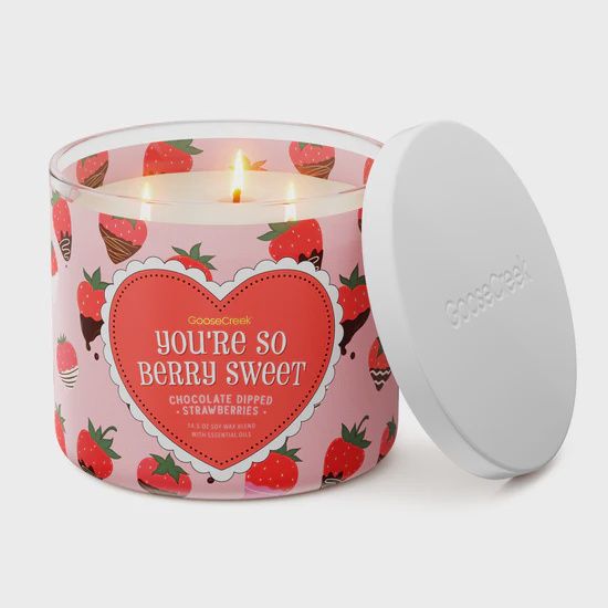 3 Wick Candle Choco Dipped Strawberry