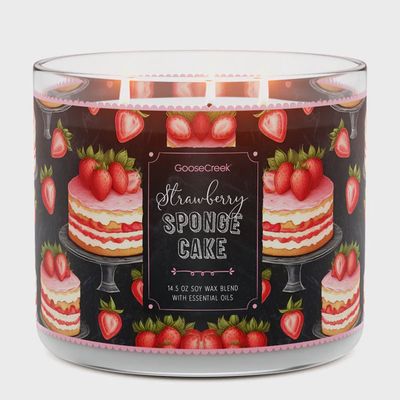 3 Wick Candle Strawberry Sponge Lemon