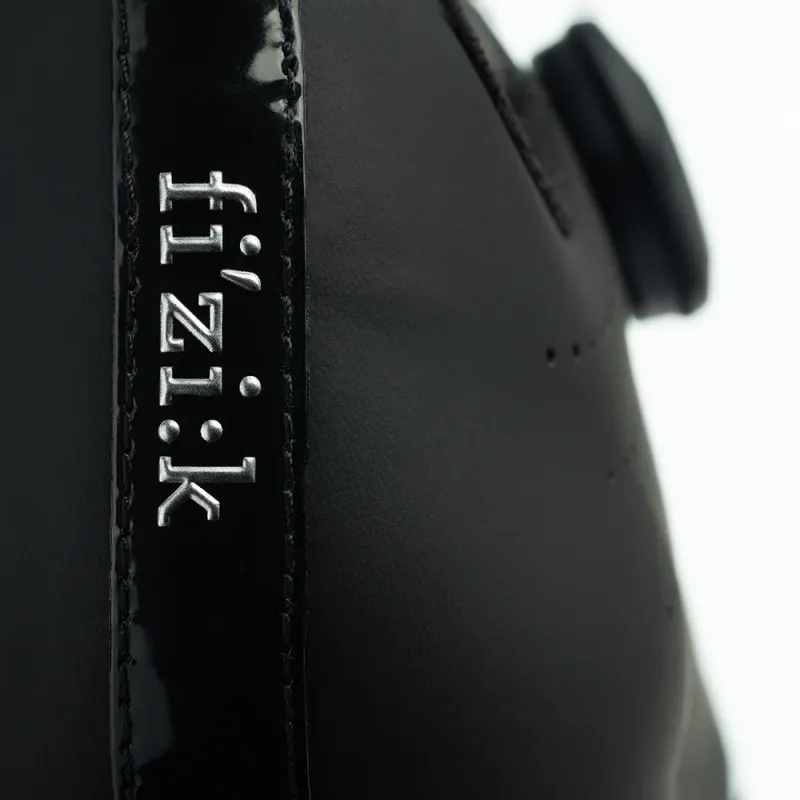 Fizik Tempo Overcurve R5 Road Cycling Shoe