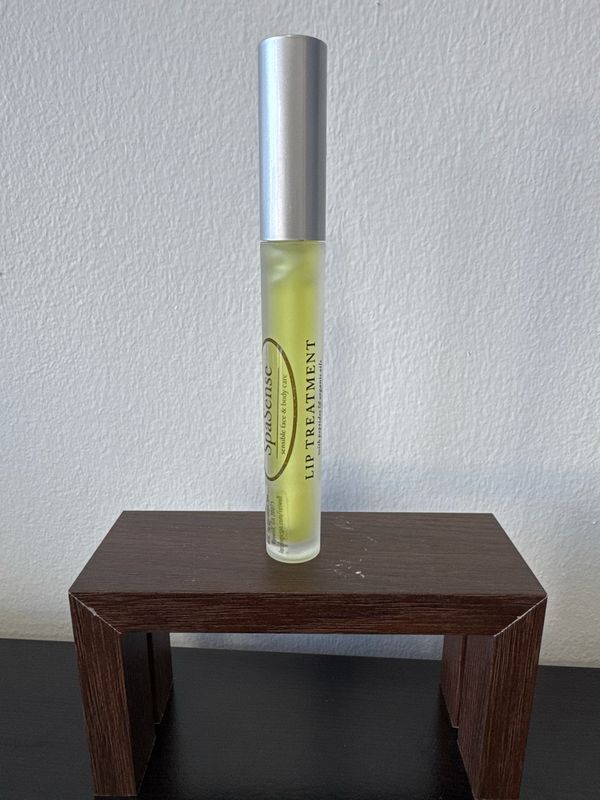 Spa Sense Hydrating Lip Treatment