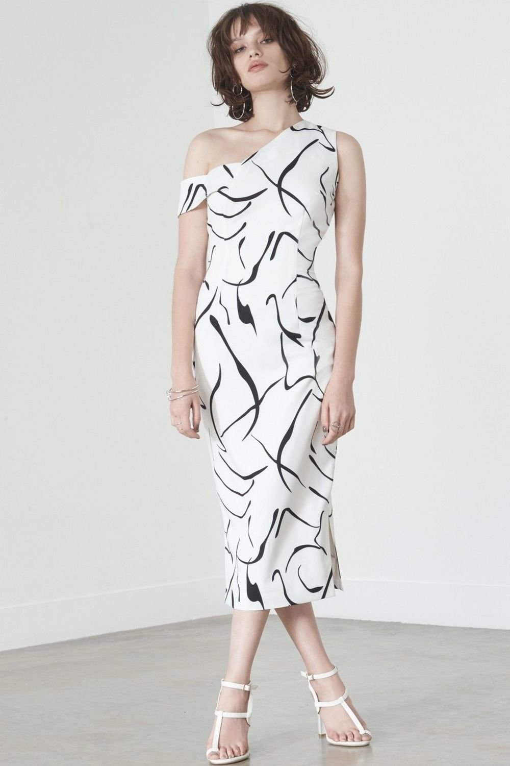 lavish alice black dress
