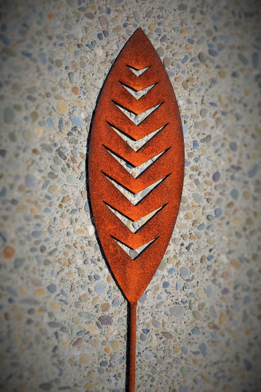 Rusty Corten patina of a garden spear in Arrow design proudly made by Grounded Art NZ, South Otago, New Zealand.