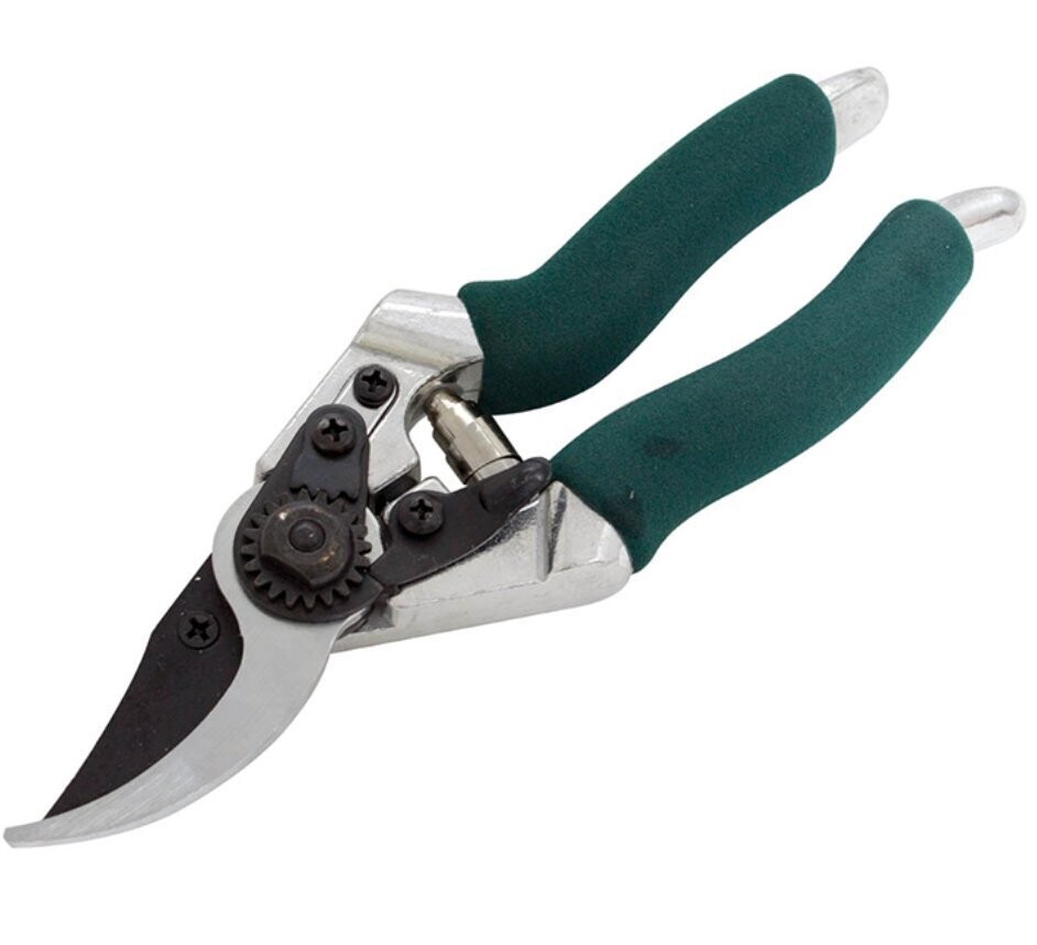 SECATEUR AVEC MANCHE MOUSSE