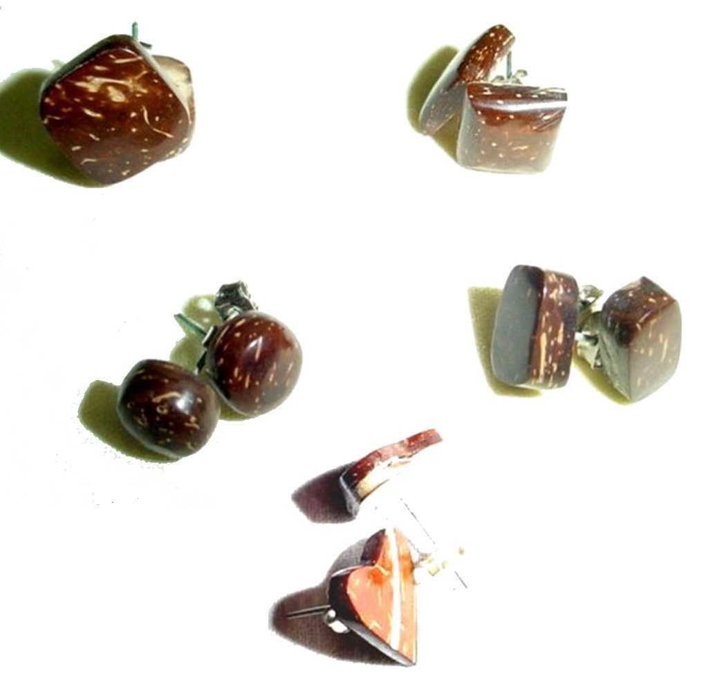 BOUCLES D&#39;OREILLES NOIX DE COCO