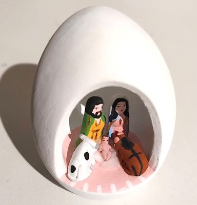 STATUETTE CRECHE OEUF
