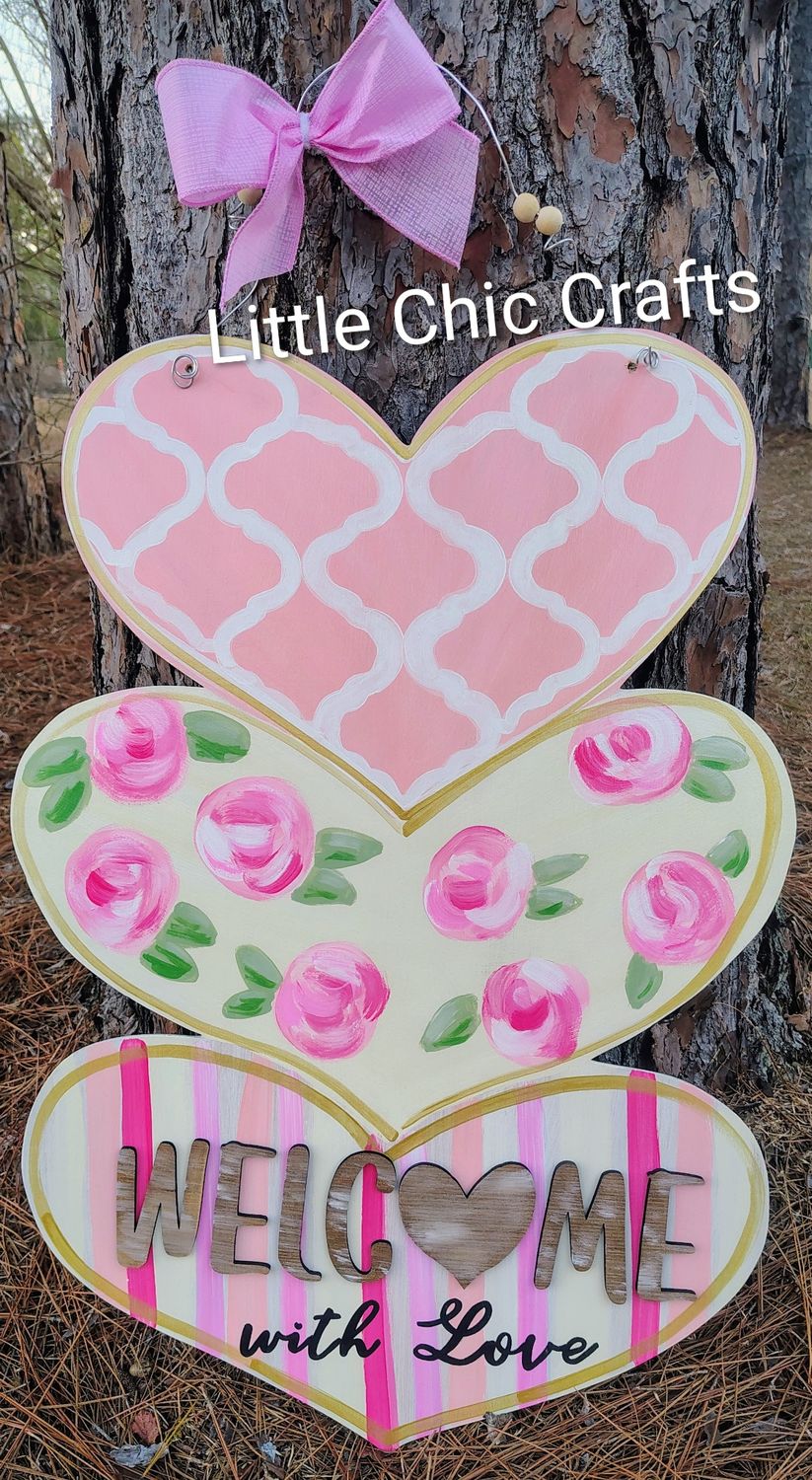 Vintage floral peach and cream stacked heart door hange