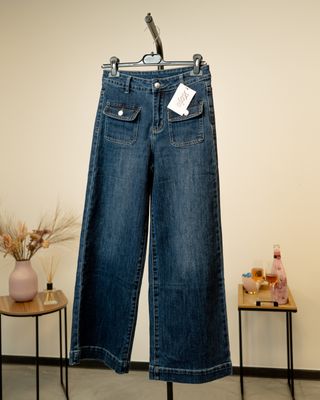 Donkere jeans