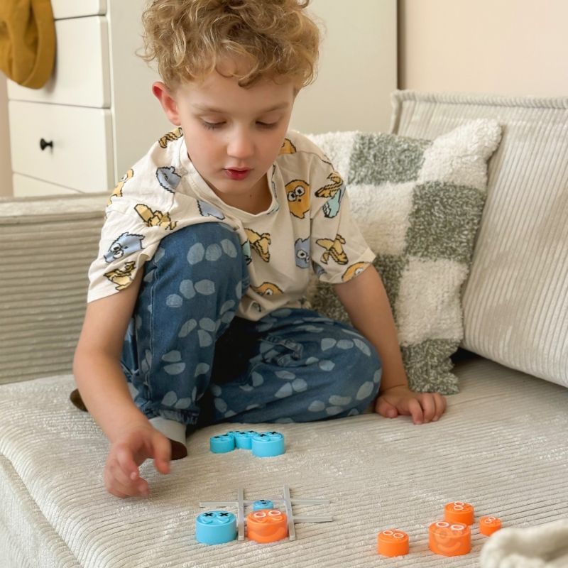 WOOPIE IQ Gra Logiczna Przenośna Kółko i Krzyżyk Kotki w Pudełku