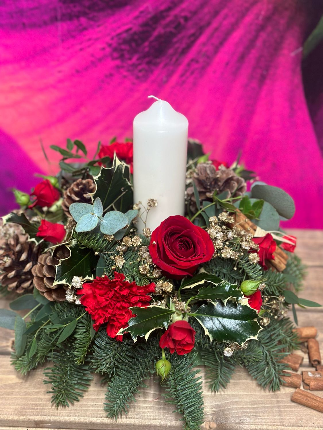 Christmas Posy Table Centre