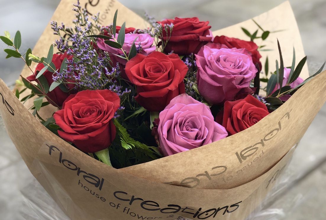 Red & Pink Rose Hand-Tie