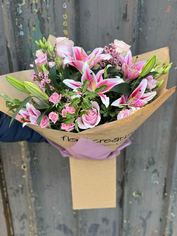 Pink Rose & Lily Hand-Tie