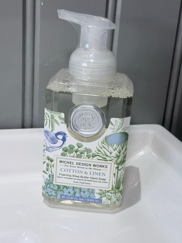 COTTON & LINEN Foaming Shea Butter Hand Soap