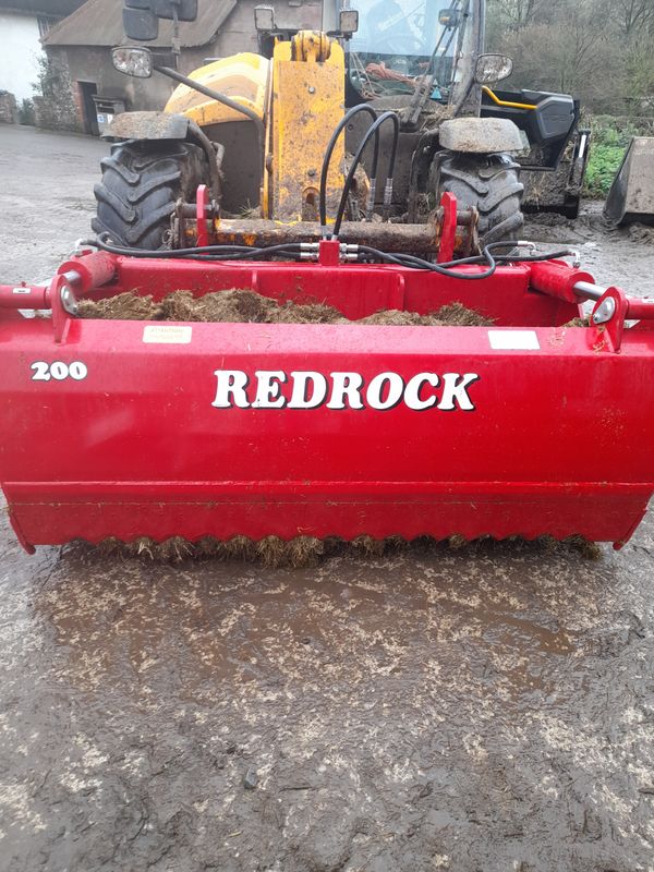 Redrock shear buckets
