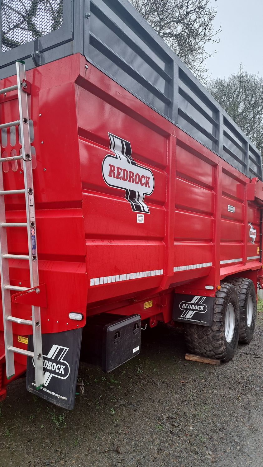 Redrock 200-20 silage trailer