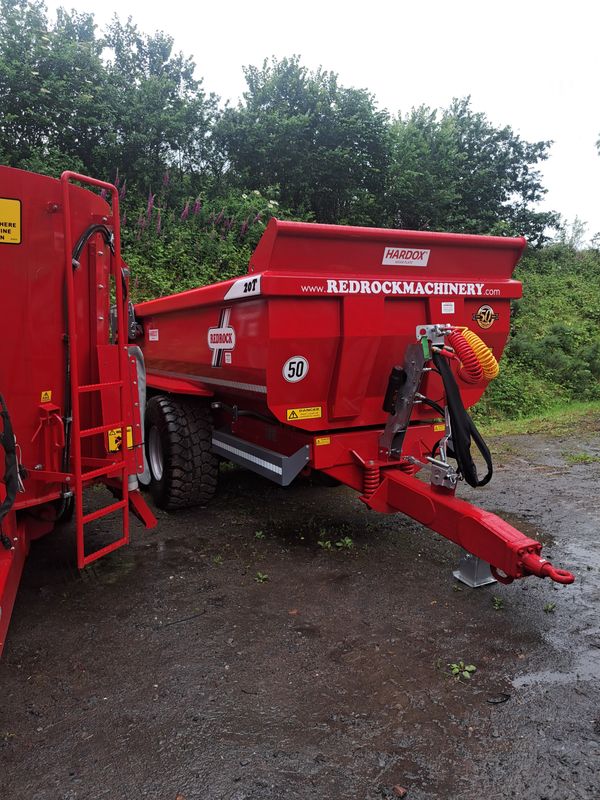 Redrock 20t halfpipe dump trailer