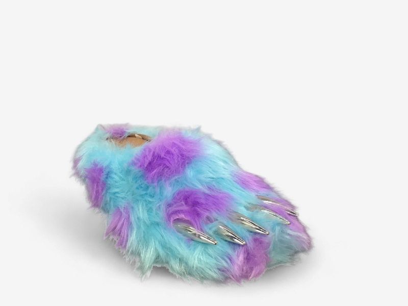 Bravest Studios “Monster” Bear Claws