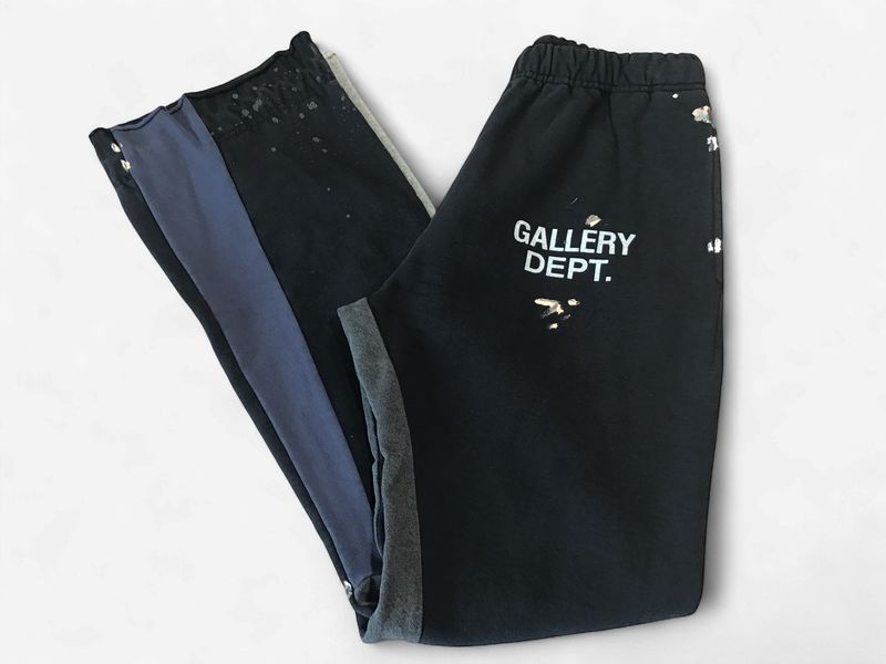 GALLERY BLACK FLARES