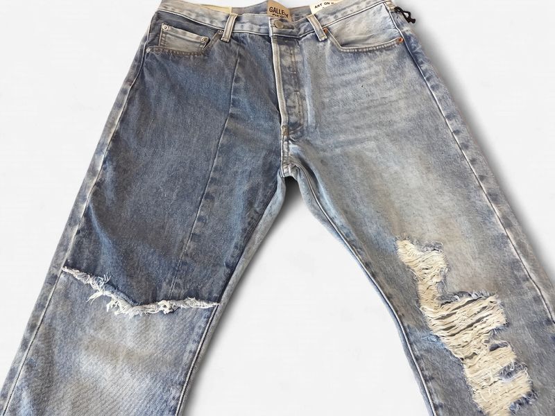 Ken Distressed 2-Tone Jeans