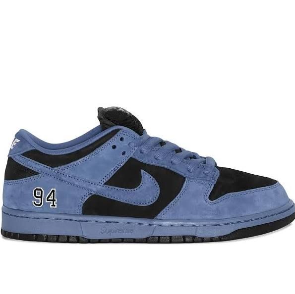 SB Dunk Low Supreme