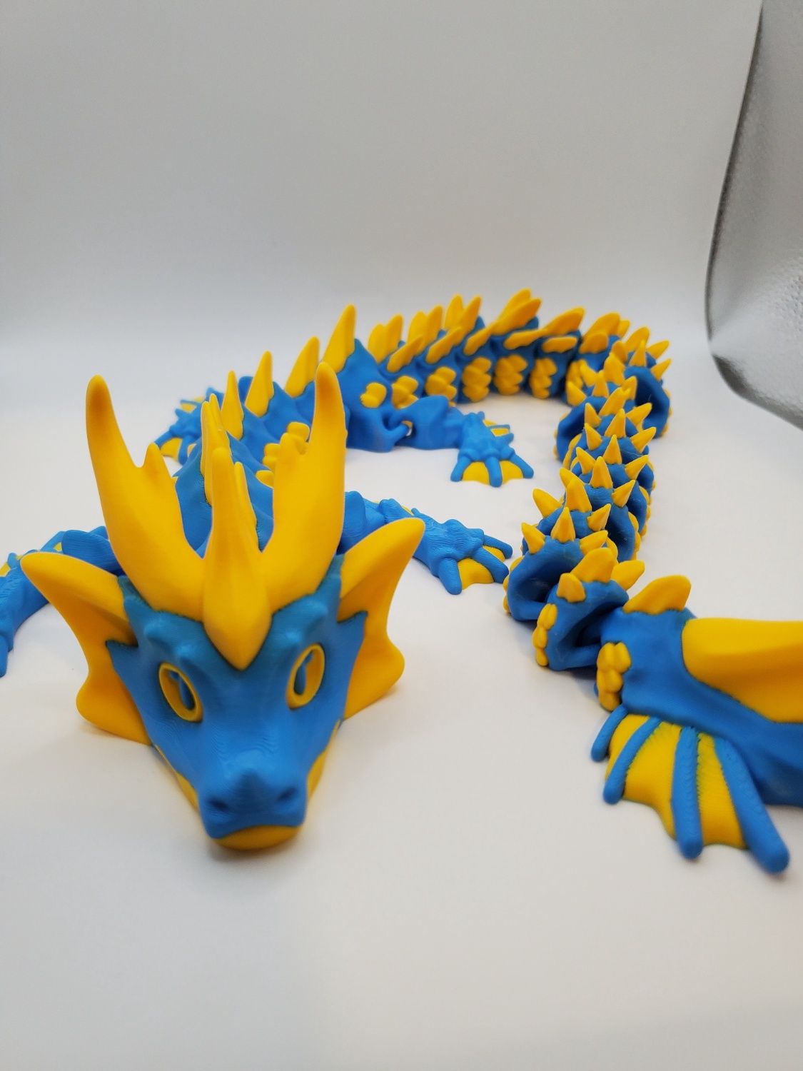 Wavepiercer, Colour: Body: Cyan | Fins: Sunflower Yellow