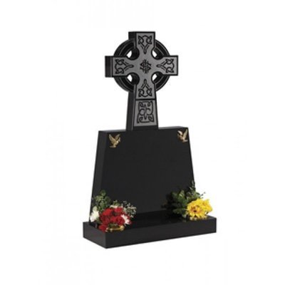 EC213 Black Granite Celtic Cross Memorial