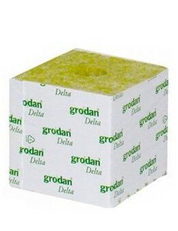 Grodan Delta 10 Cubes with hole (100x100x100 mm)