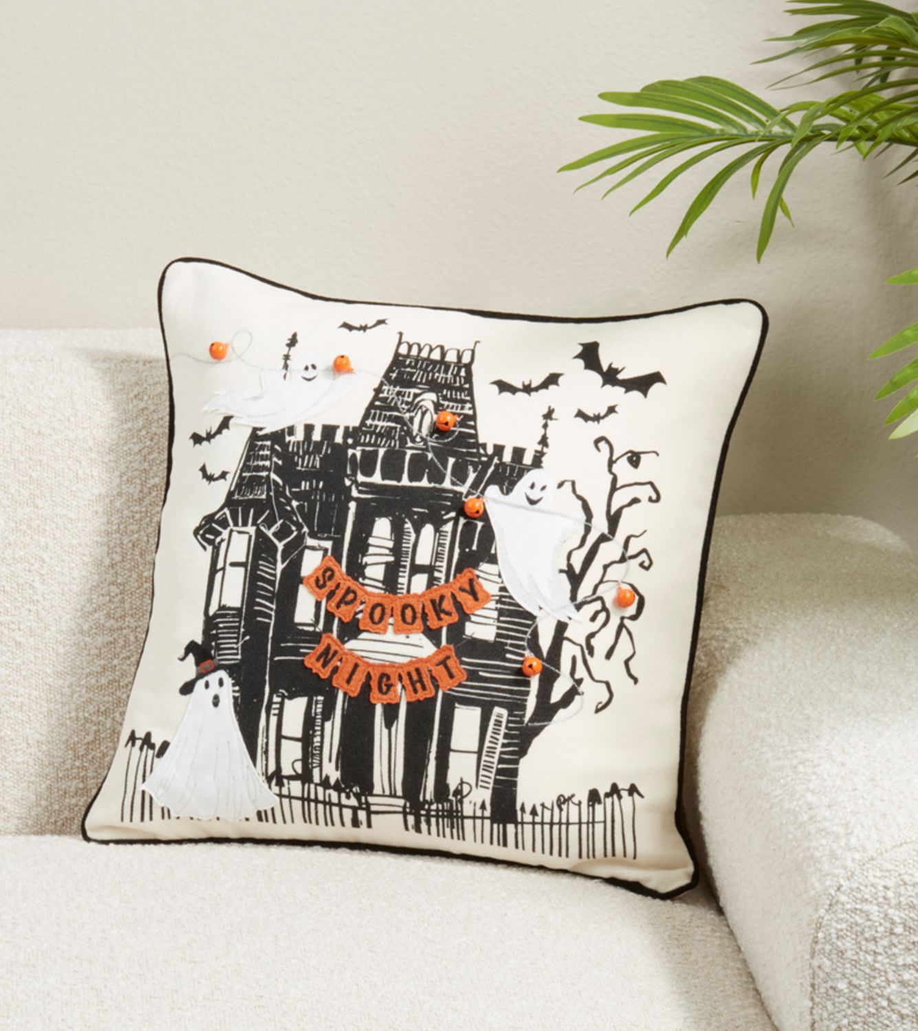 Funda de almohada con diseño de casa embrujada