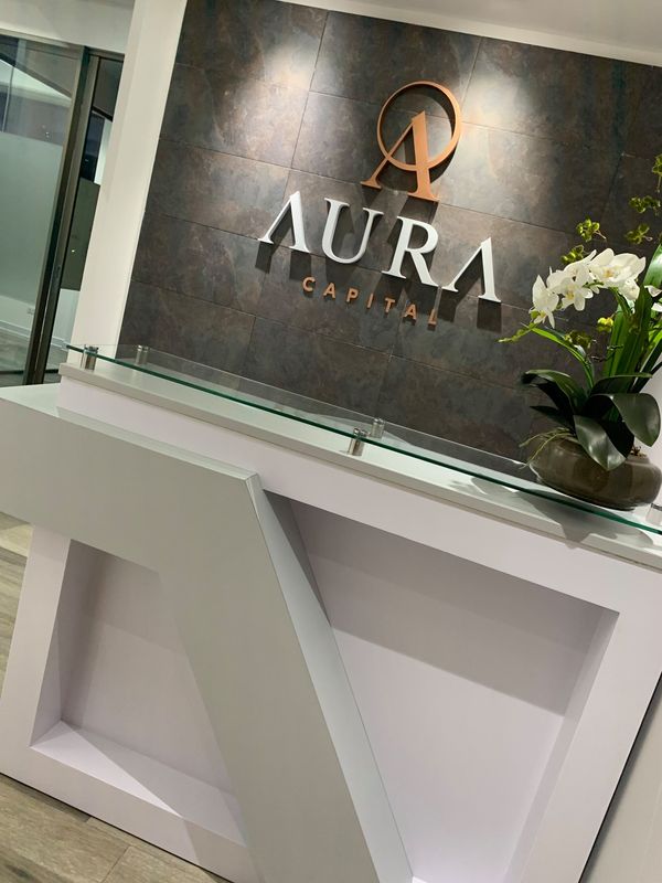 Oficina Aura Capital