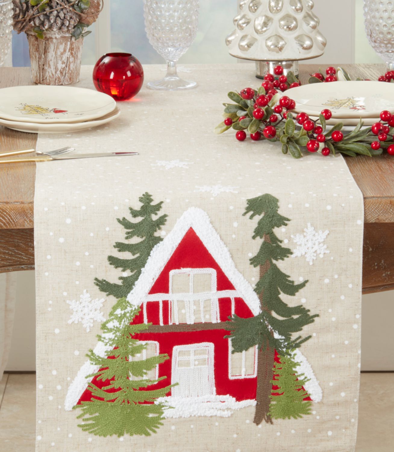 Camino de mesa con diseño casa de Navidad