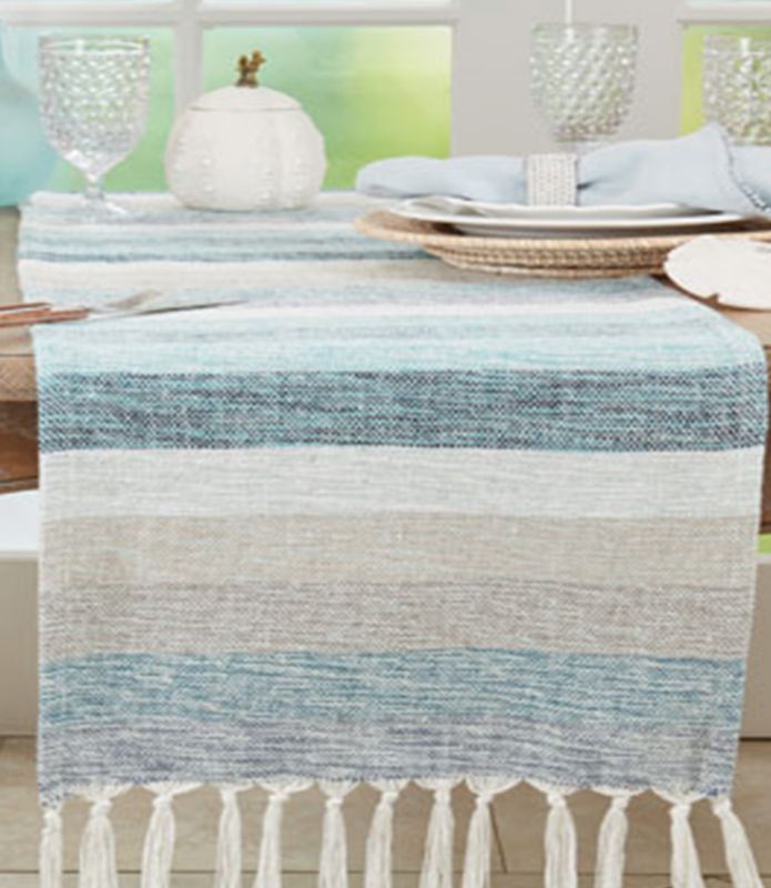 Camino de Mesa con diseño a rayas