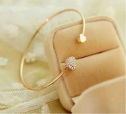 Gold Rhinestone Heart Bangle