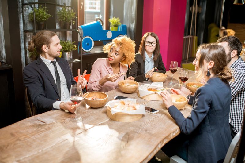 Classic Plus Pack (feeds 8, $12.50/person) - 8 Po’Boys, 8 Chips, 8 Drinks, 4 Sides