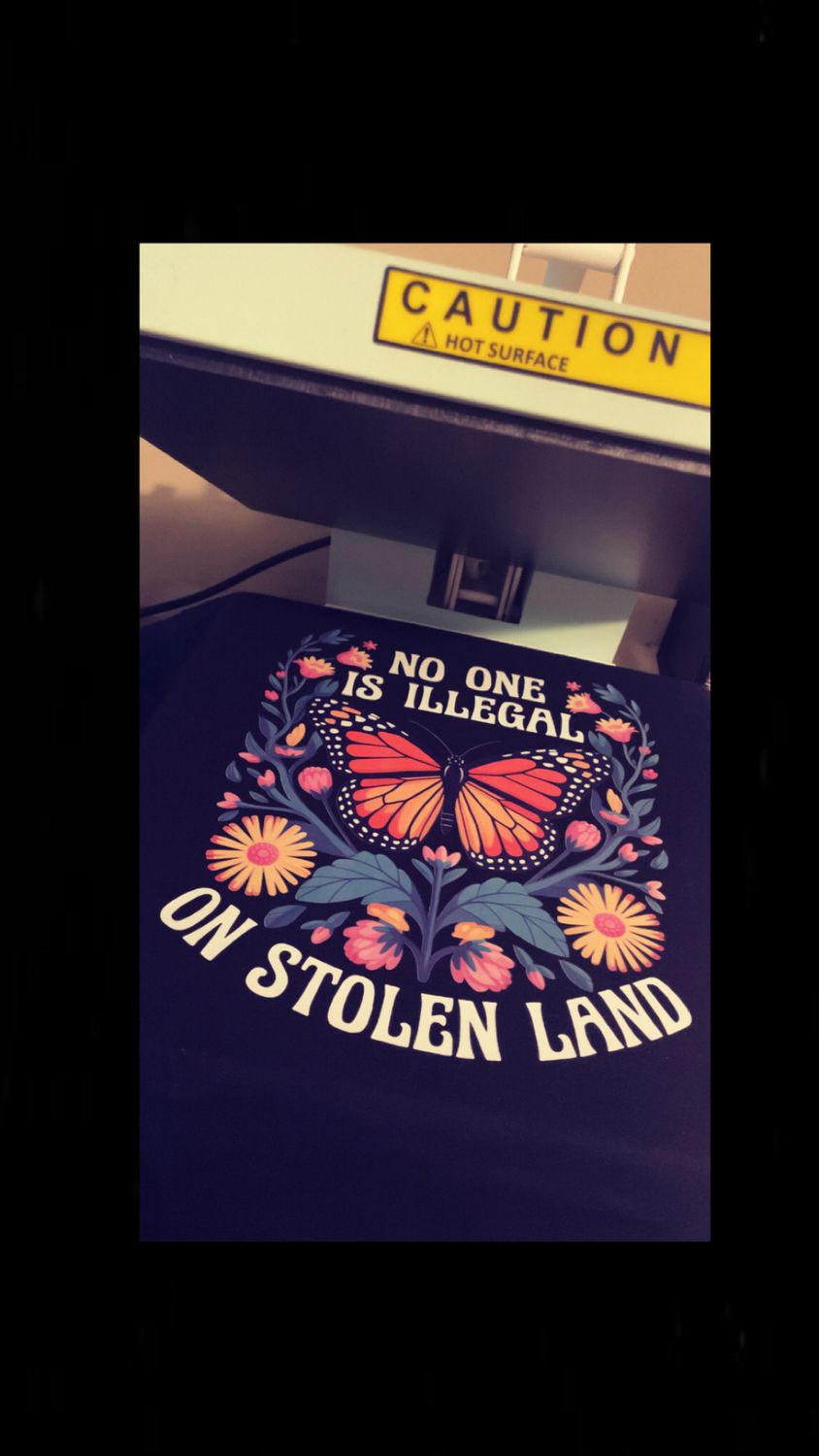 NOONE IS ILLEGAL