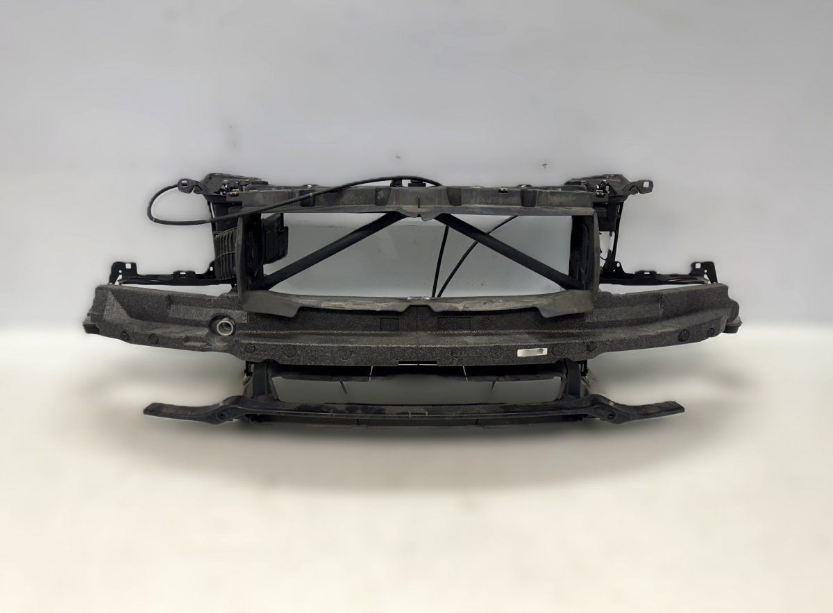 51647245786 51117255393 51117245804 51117266191 51117266192 Front panel BMW 1 (F20, F21) (2011-2019)