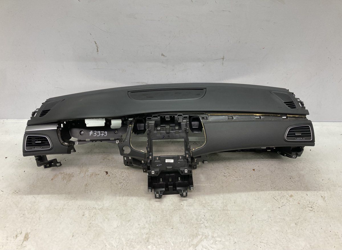 681001778R Dashboard RENAULT TALISMAN (L2M, KP) (2013-2022)