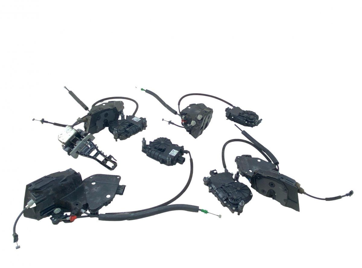 LR078734 LR078720 LR078748 LR078742 Set of door locks (latches) LAND ROVER RANGE ROVER IV (LG/L405) (2012-2021)