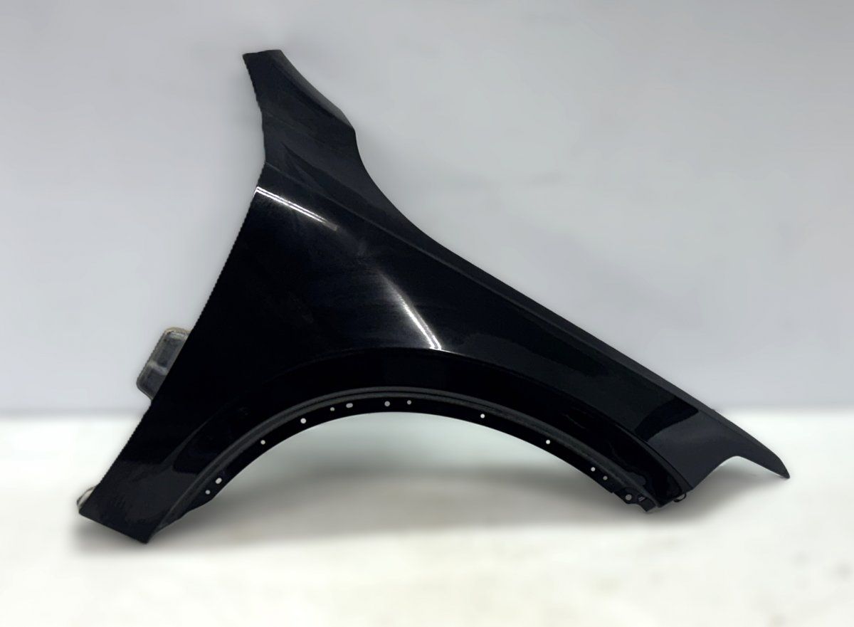 31651676 Fender Front Right VOLVO XC90 II (2014-)