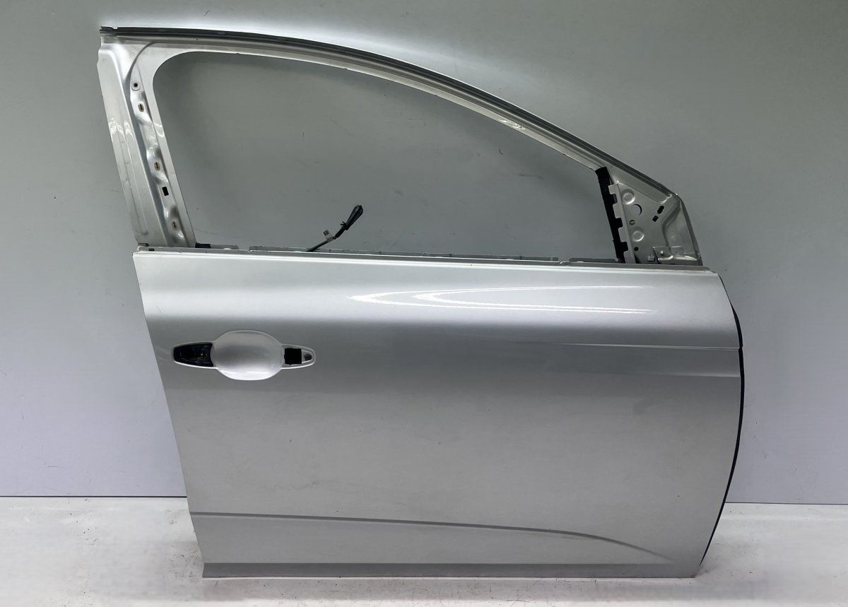 801001148R Door Front Right RENAULT MEGANE IV (B9A/M) (2015-)