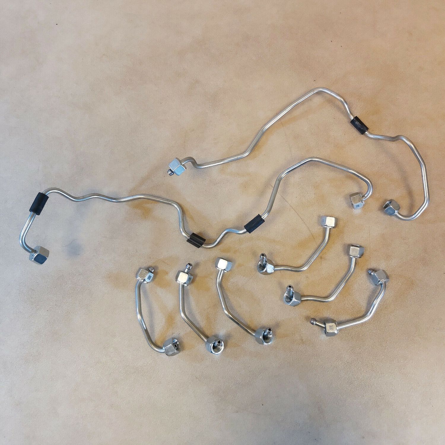 BMW OEM High Pressure Pipe Fuil injection SET 8596231 8596232 8571575 8571574