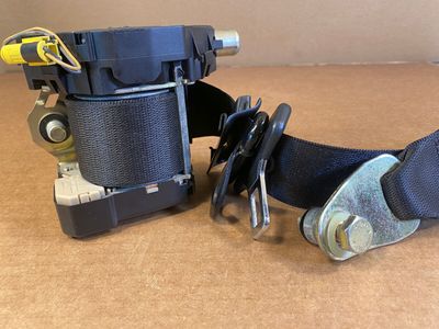 Mercedes G class W463 Оригинален заден десен ПРЕДПАЗЕН КОЛАН 2001-2012 Година