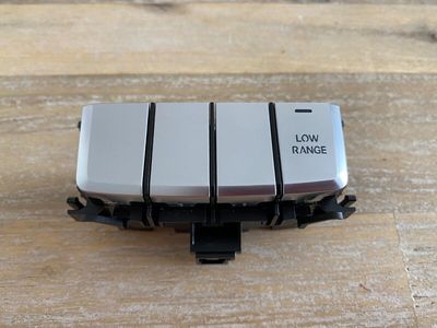 Mercedes G class W463 GENUINE LOW RANGE Buttons in the center console