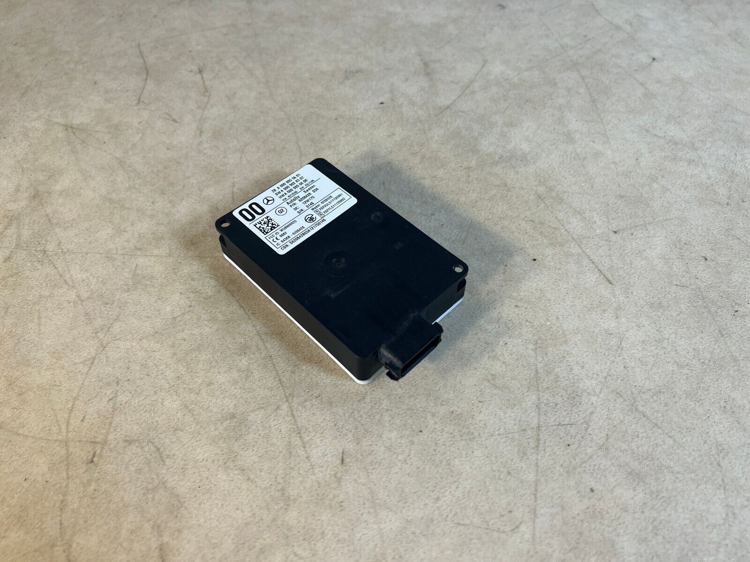 MERCEDES BENZ GL ML W166 X166 BRAKE ASSISTANCE DISTANCE RADAR SENSOR A0009055601