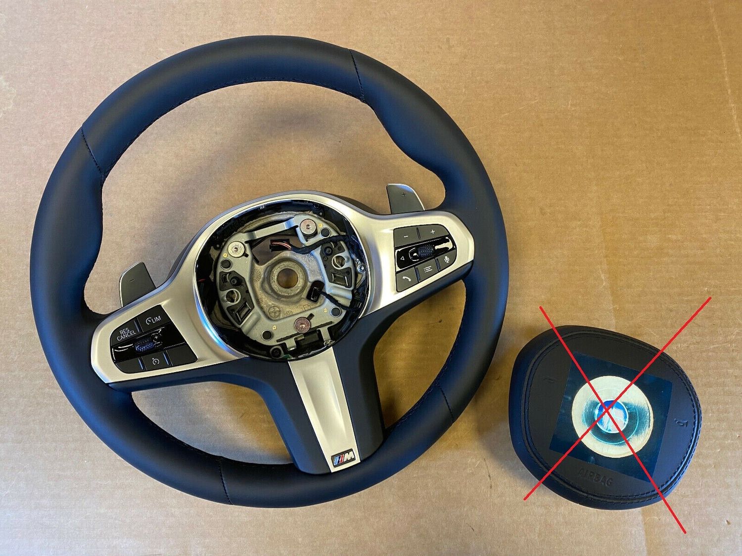 BMW 5 G30 G31 G38 6 G32 X3 G01 G08 X4 G02 GENUINE LCI EU M Steering Wheel VIBRO