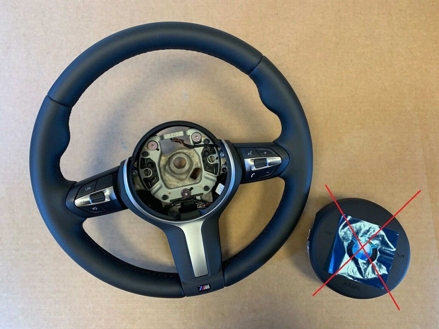 BMW F15 F16 F20 F22 F25 F26 F30 F31 F32 F33 F34 OEM M Sport Steering Wheel NEW