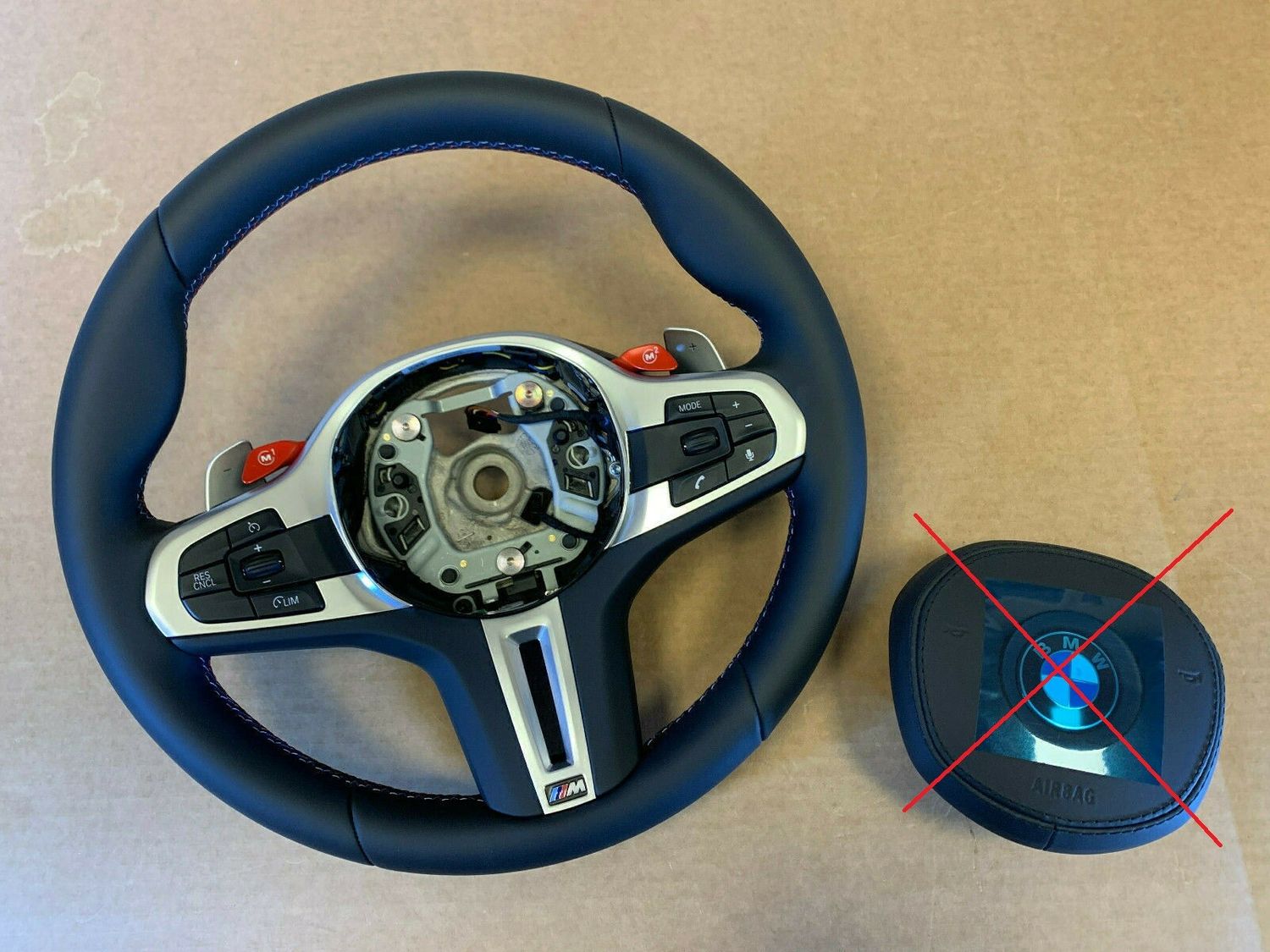 BMW M5 F90 X3M F97 X4M F98 GENUINE USA M Steering Wheel VIBRO NEW