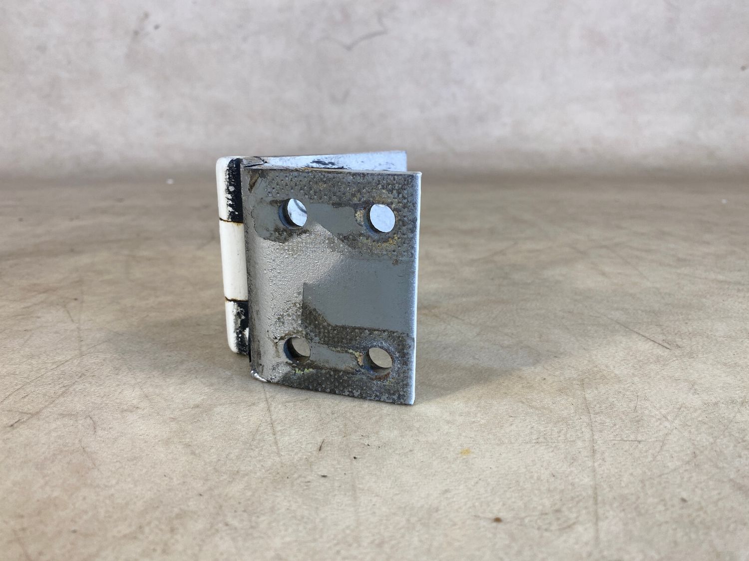 Genuine Mercedes W463 G class Left Door Hinge A4637200037