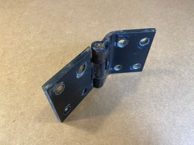 Original Mercedes W463 G-Klasse Türscharnier links A4637200037