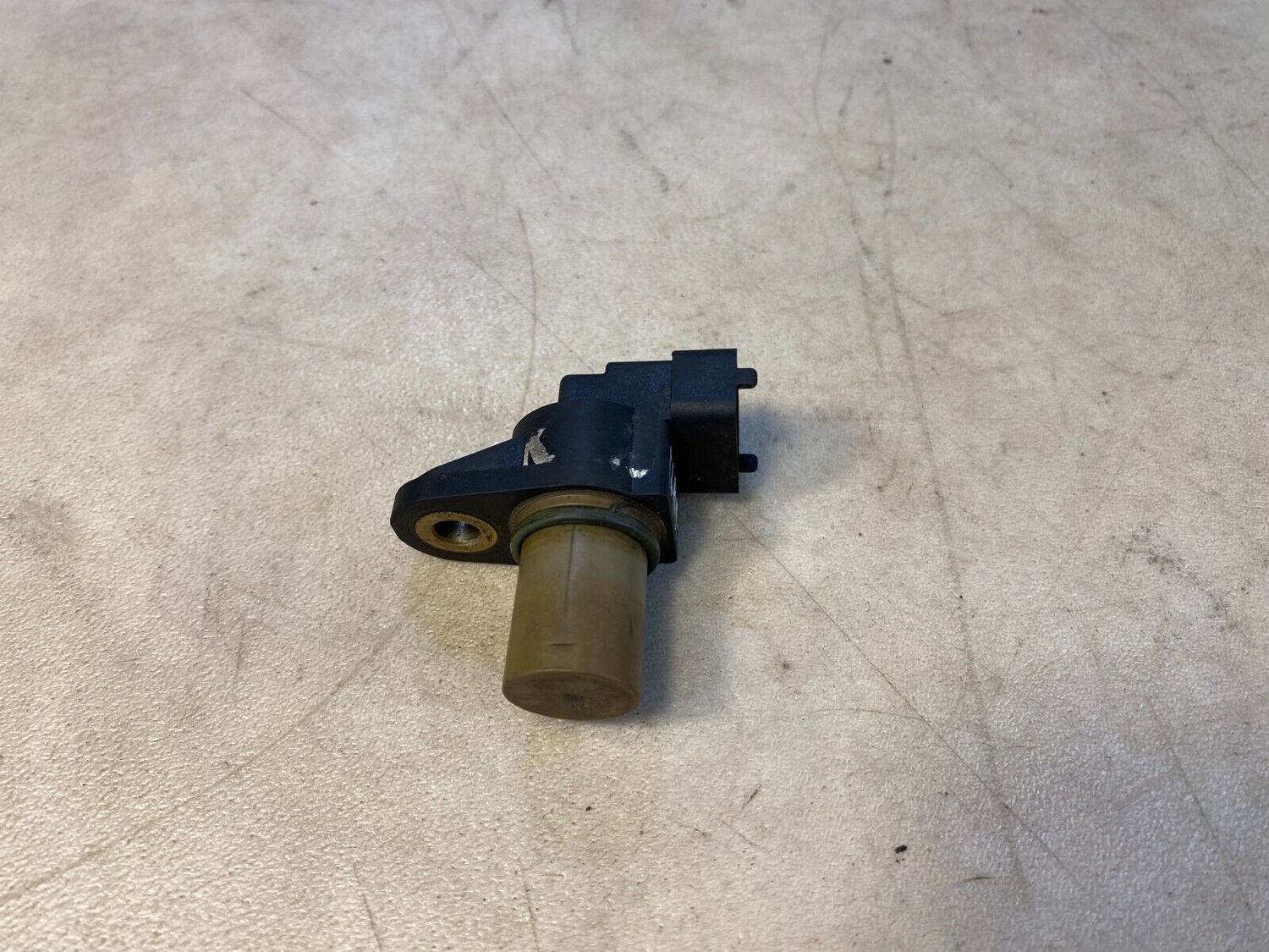 Mercedes G class W463 4.0 CDI Genuine Camshaft Position Sensor A0031539728