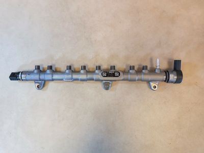 BMW G20 G30 G11 G15 G01 G02 G05 G07 Genuine Pressure Accumulator 13538571569