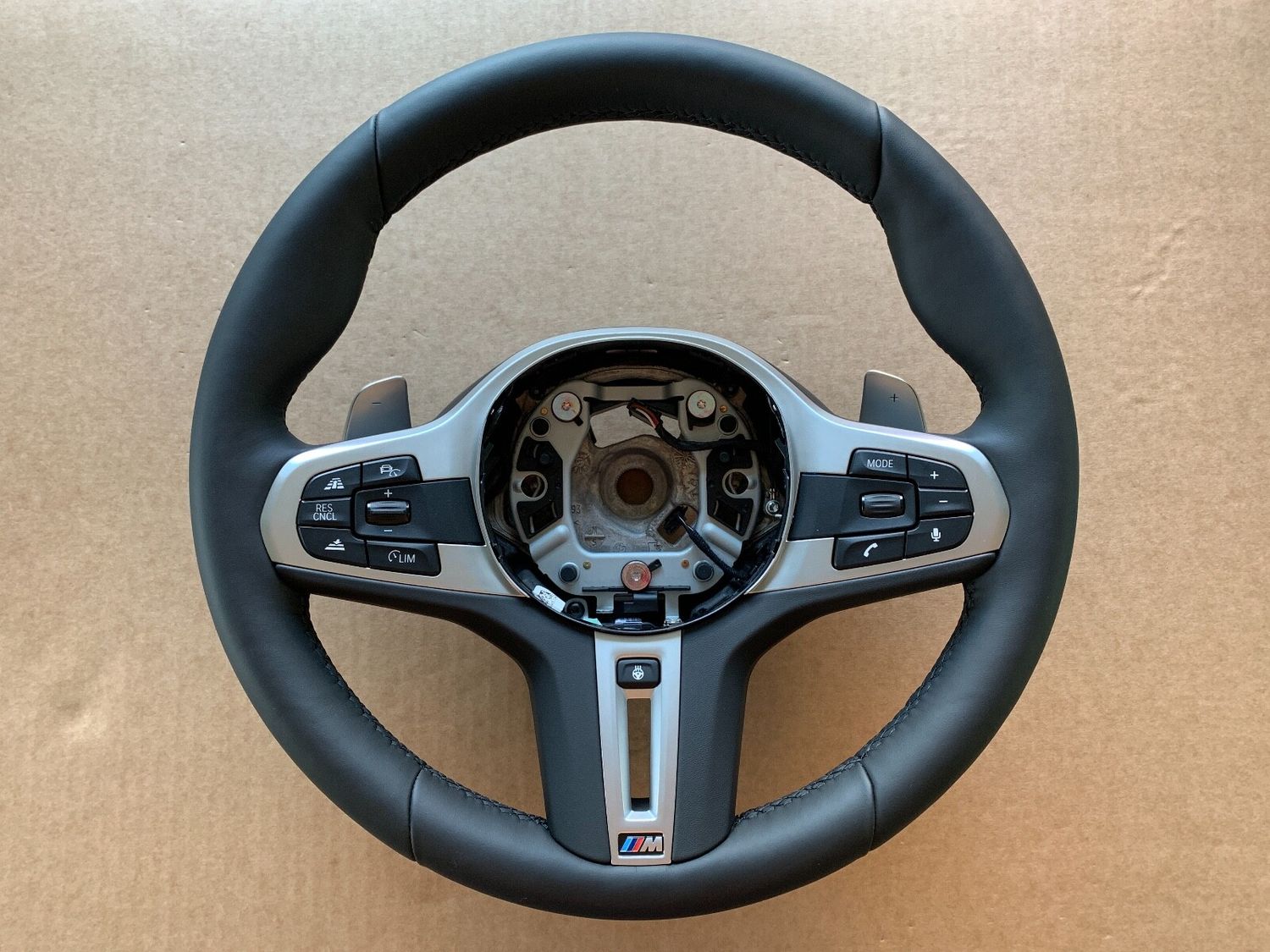 BMW 5 6 X3 X4 G30 G31 G32 G01 G02 M Steering Wheel Paddles Heating Vibro Stop&amp;Go